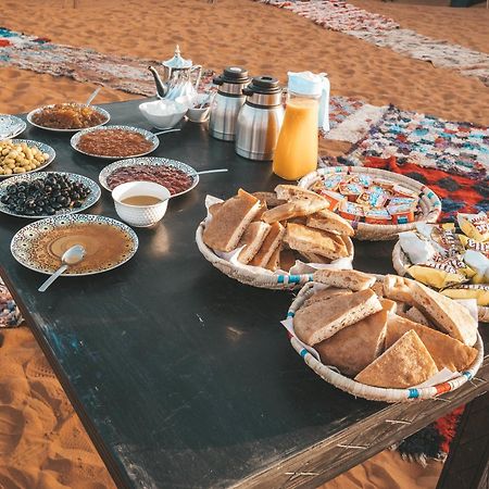 Rum Warm Bubble Camp Wadi Rum Buitenkant foto