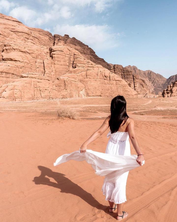 Rum Warm Bubble Camp Wadi Rum Buitenkant foto