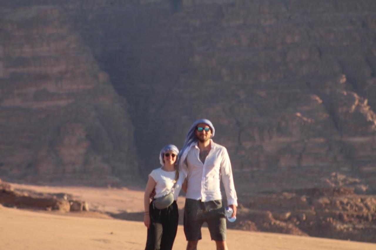 Rum Warm Bubble Camp Wadi Rum Buitenkant foto
