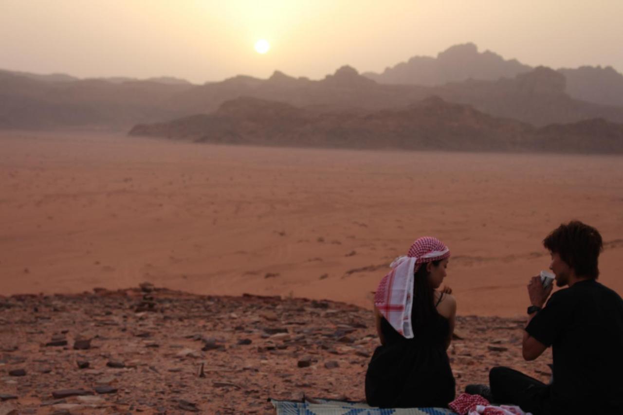 Rum Warm Bubble Camp Wadi Rum Buitenkant foto