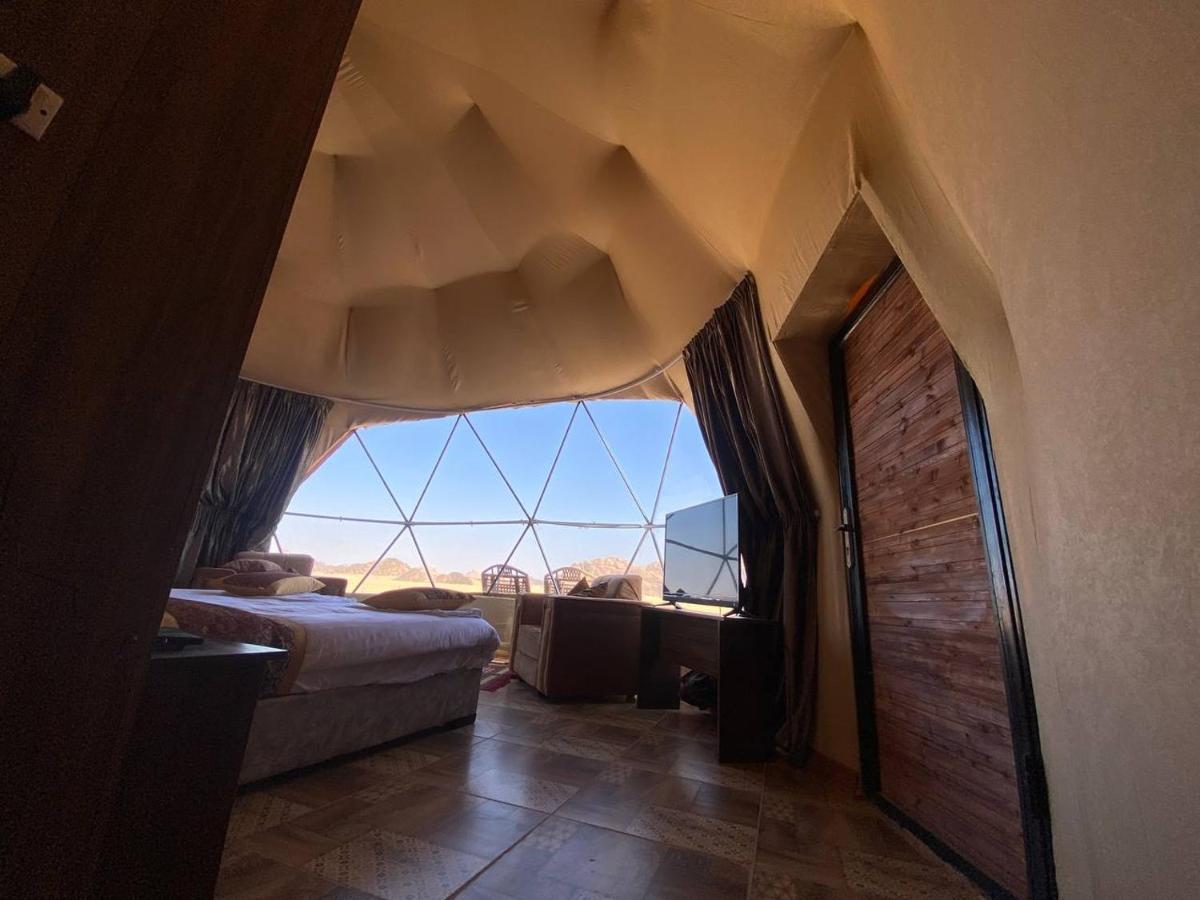 Rum Warm Bubble Camp Wadi Rum Buitenkant foto