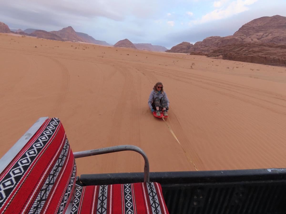 Rum Warm Bubble Camp Wadi Rum Buitenkant foto
