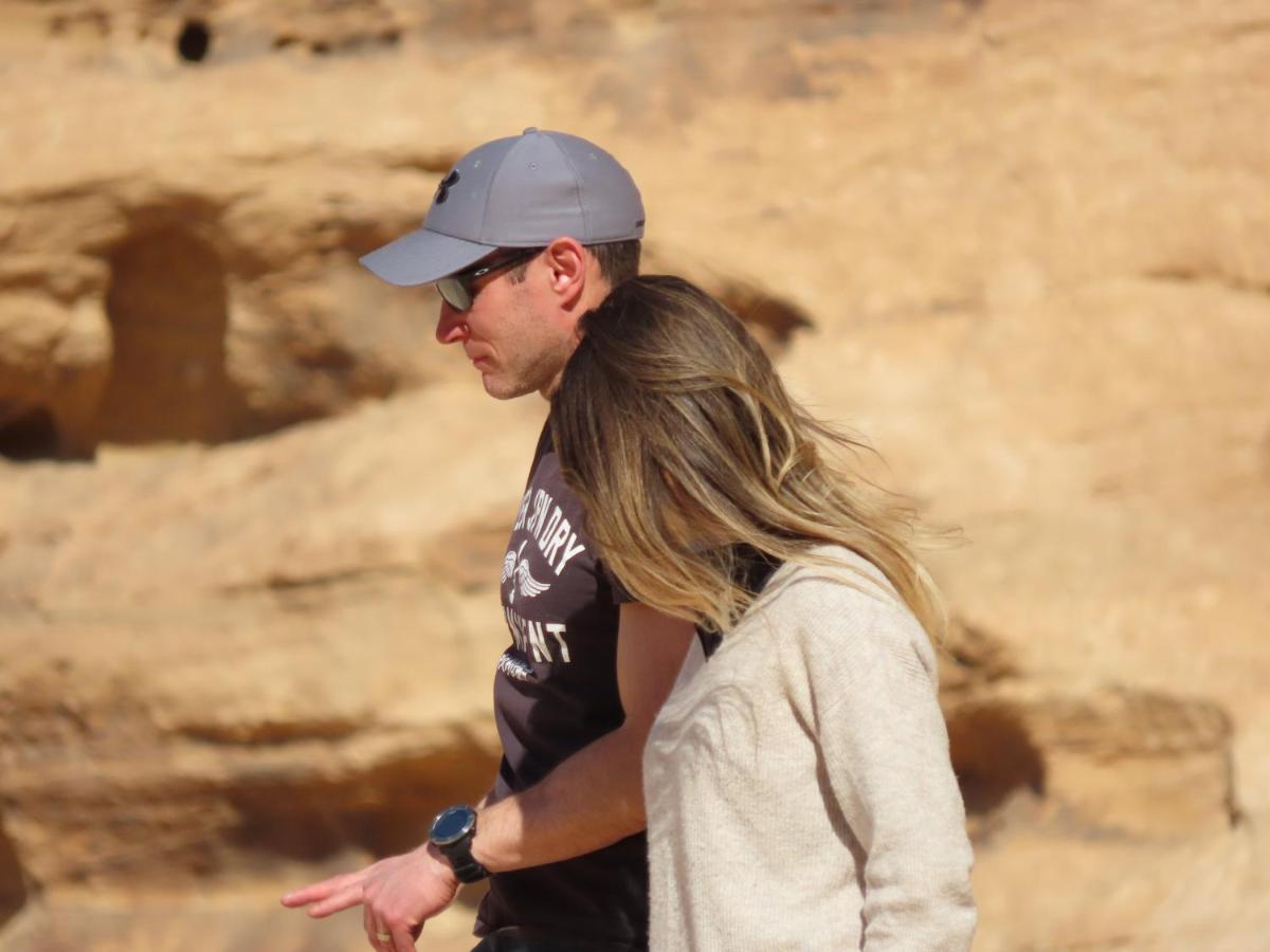 Rum Warm Bubble Camp Wadi Rum Buitenkant foto