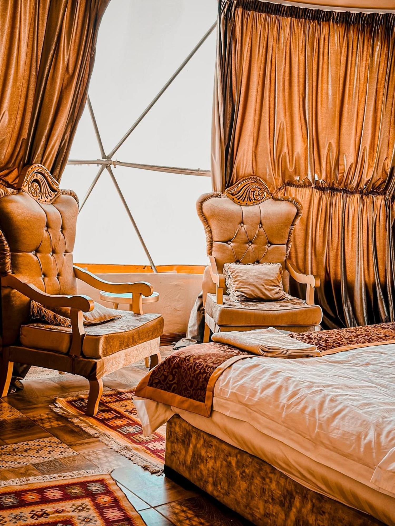 Rum Warm Bubble Camp Wadi Rum Buitenkant foto